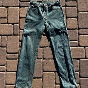 VNTG 1992 Button-Fly Levi's Men’s Faded Blue Tapered Jeans